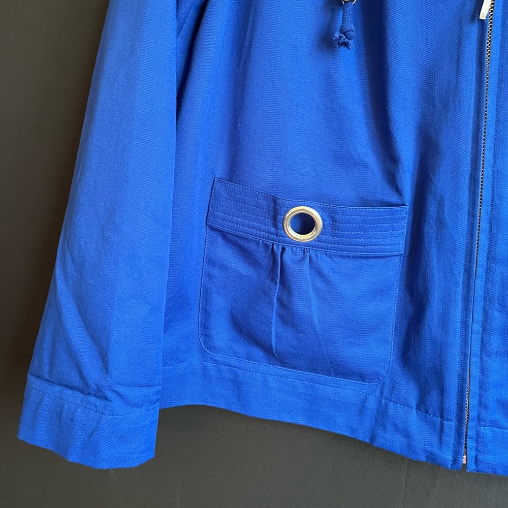 Tank & Jacket - Picture 3 of 11